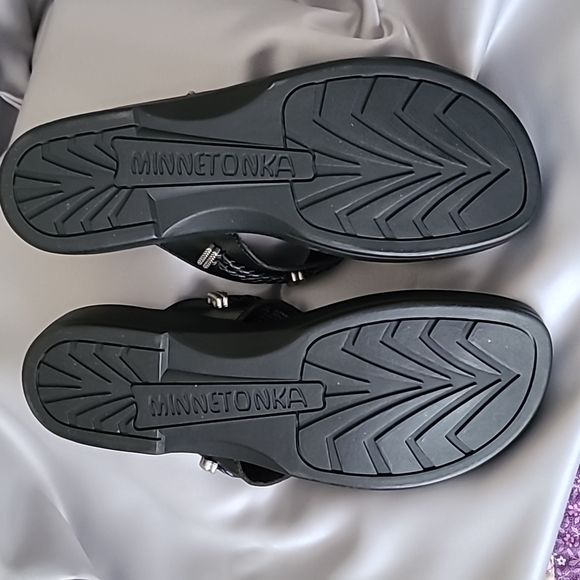 Shoes - Picture 3 of 5